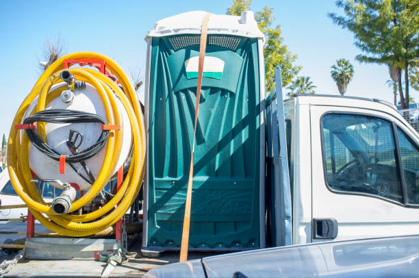 Portable Toilet Options We Offer in Peculiar, MO
