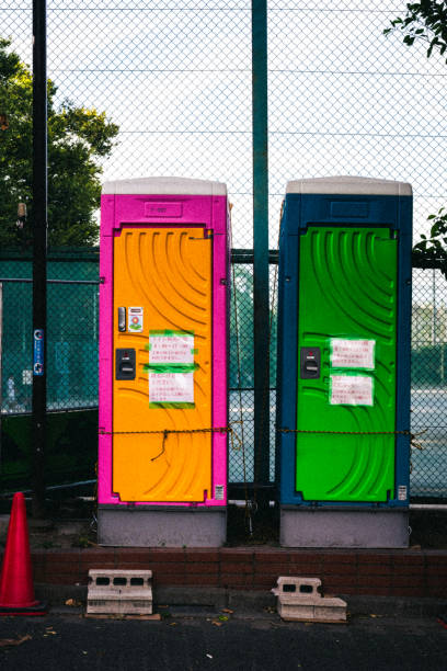 Affordable portable toilet rental in Peculiar, MO
